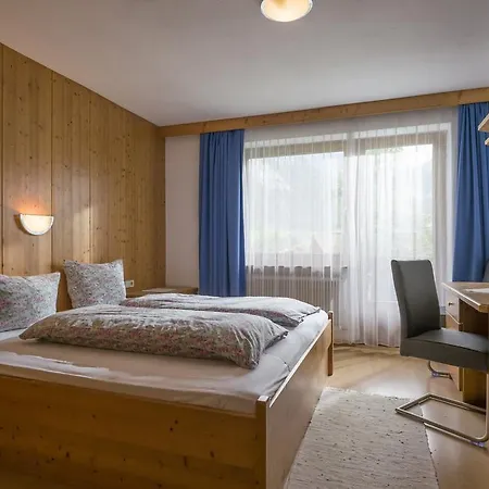 Gaestehaus Pendl Bed & Breakfast